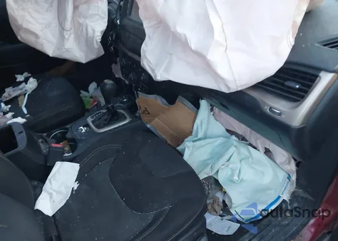 2017 Jeep Cherokee Latitude 4X4 z USA, uszkodzony, nr VIN 1C4PJMCB8HW556520